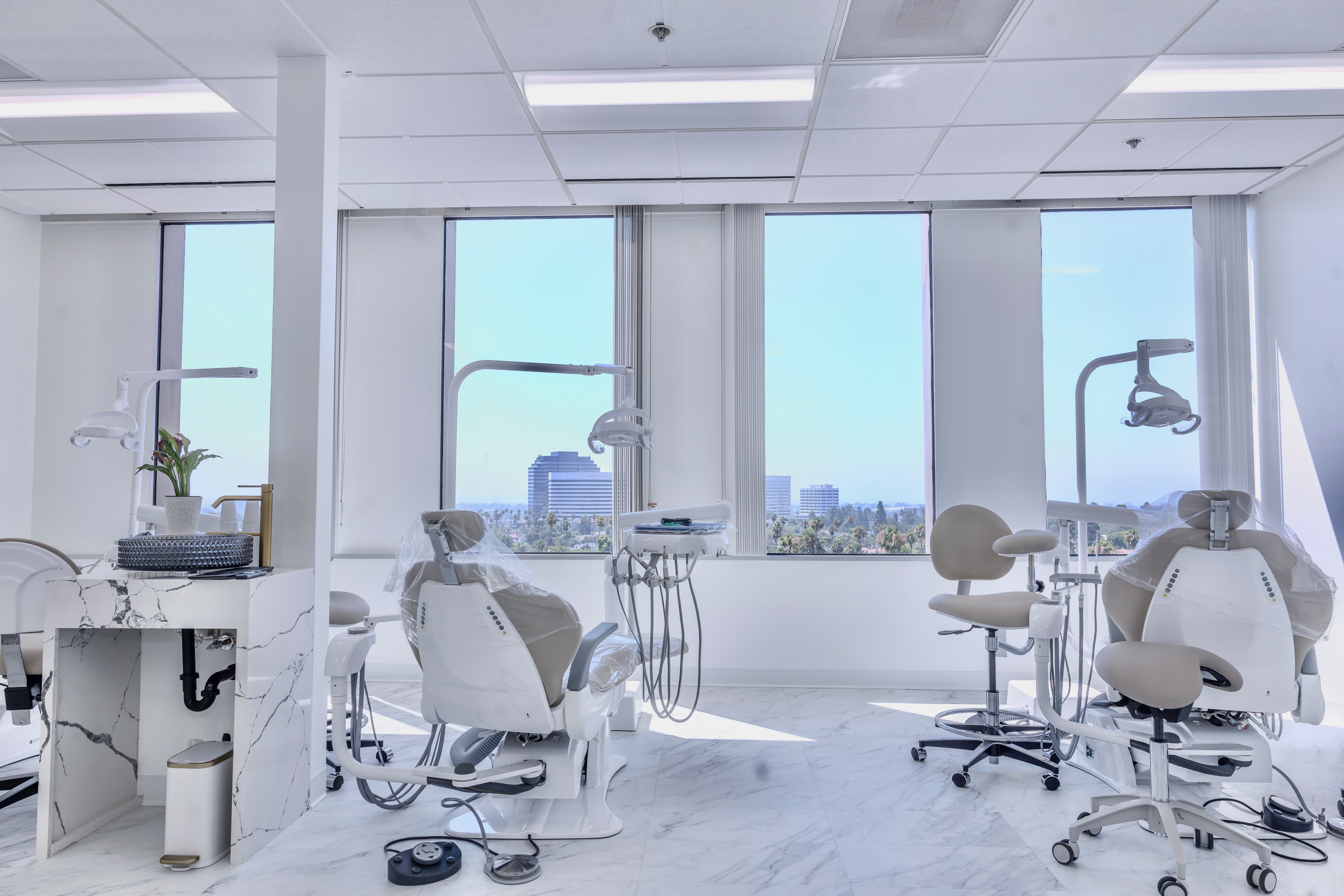 Luxe Dental Family Clinic